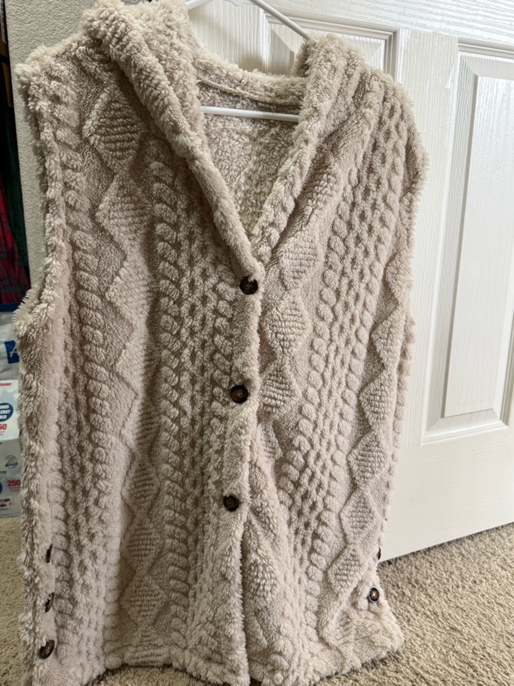 Cozy Shawl Collar Cable-Knit Plush Vest - Cream - Picture 2 of 8